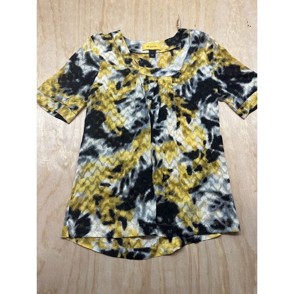 St. John Silk Blouse Sz Small (P) Yellow Black White Short Sleeve Hearts